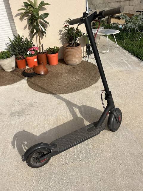 trottinette xiaomi occasion contrôlé et garanti chez The Best Occasion
